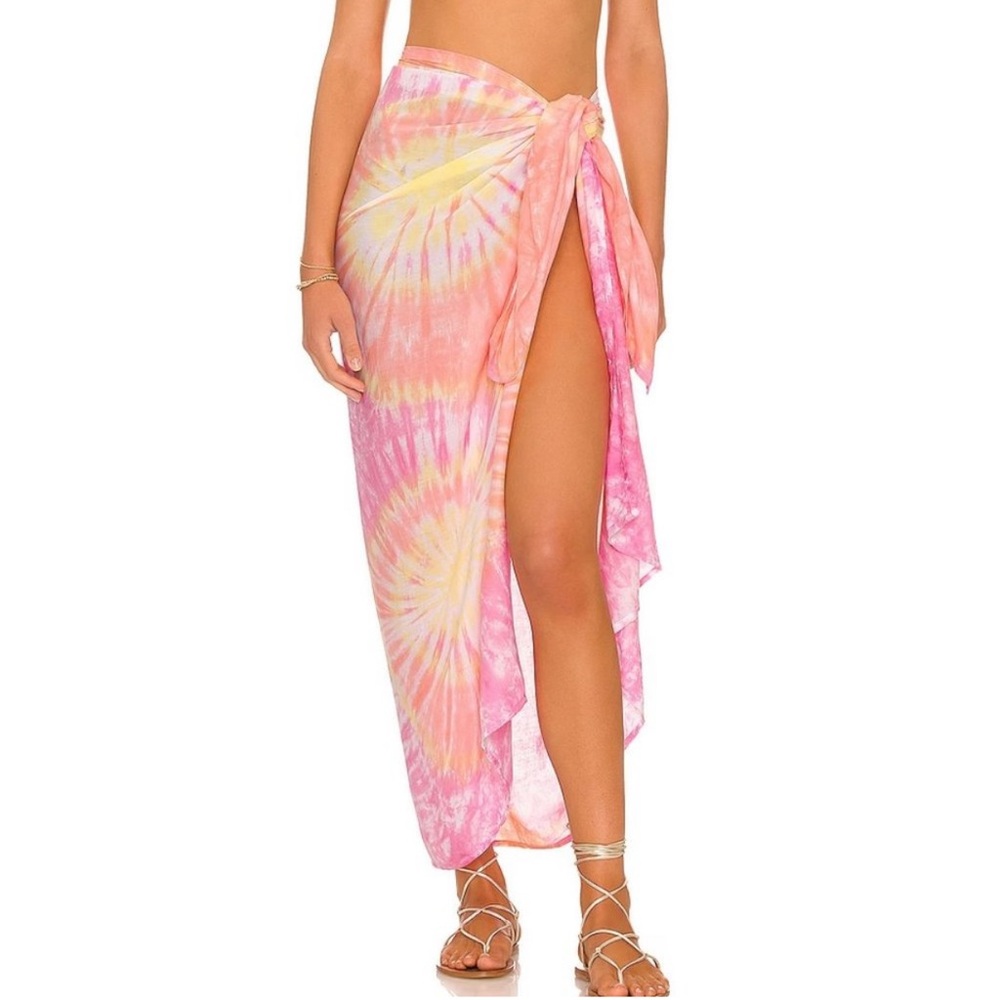 Tiare Hawaii Sunrise Burst Sarong